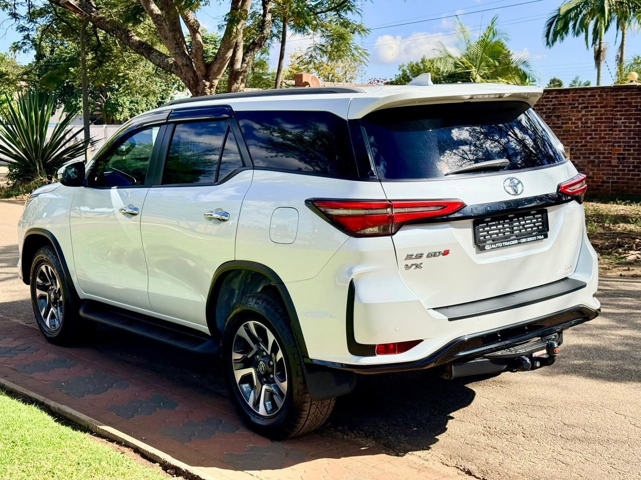 Toyota Fortuner 2.8 GD-6 VX gallery image 4 at Indulge On Wheels Auto